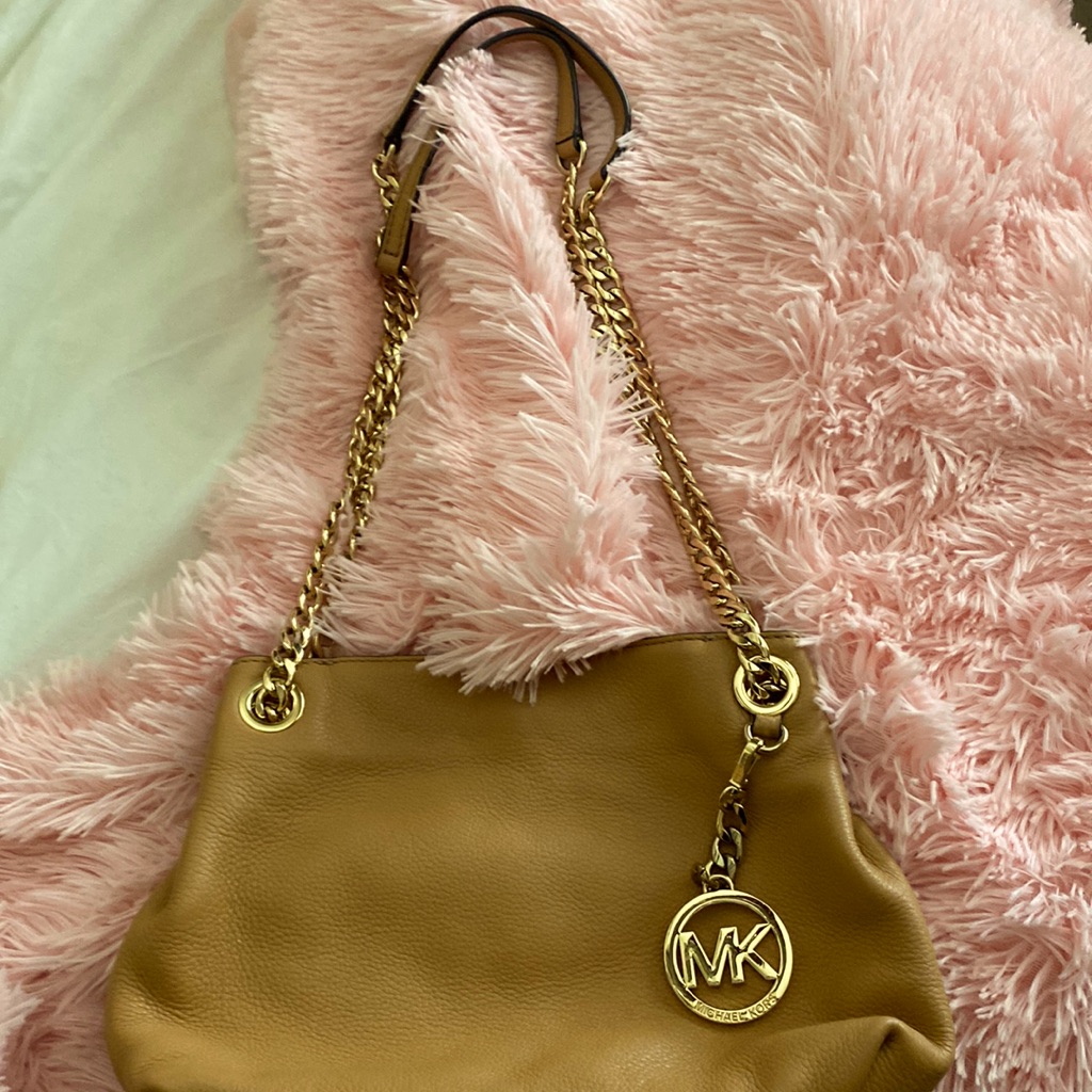 Michael Kors Soft Leather Crossbody.